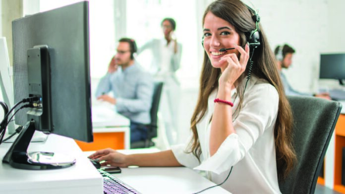 Four Strategies to Build an Effective Call Center Culture-01