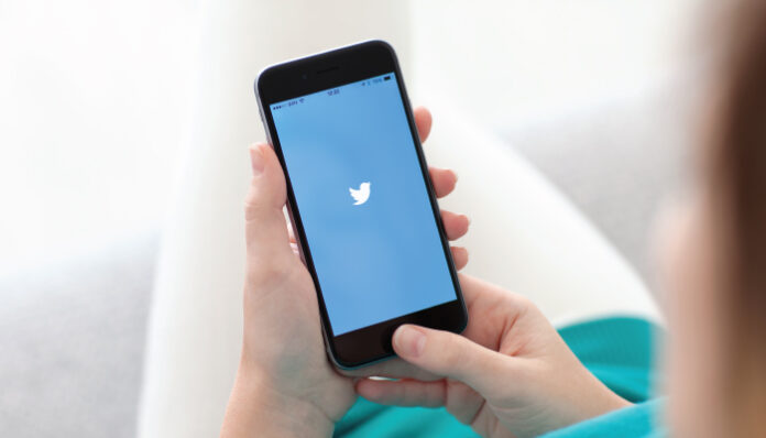 Twitter terminates its experiment with collaborative tweets