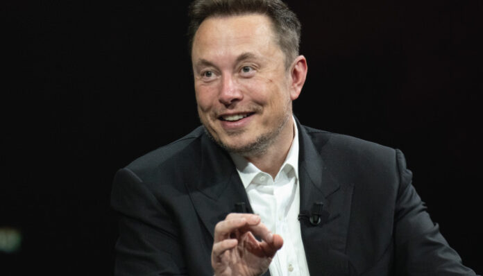 Elon Musk claims that X will offer voice and video calls, update the Privacy Policy